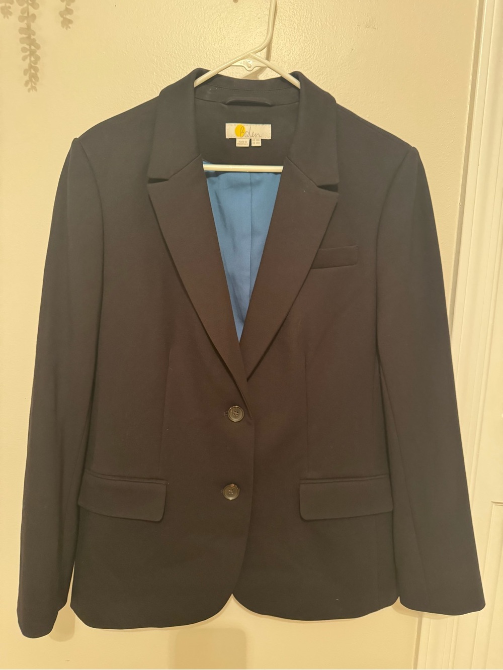 Boden size 14 R Black Blazer with  Lining